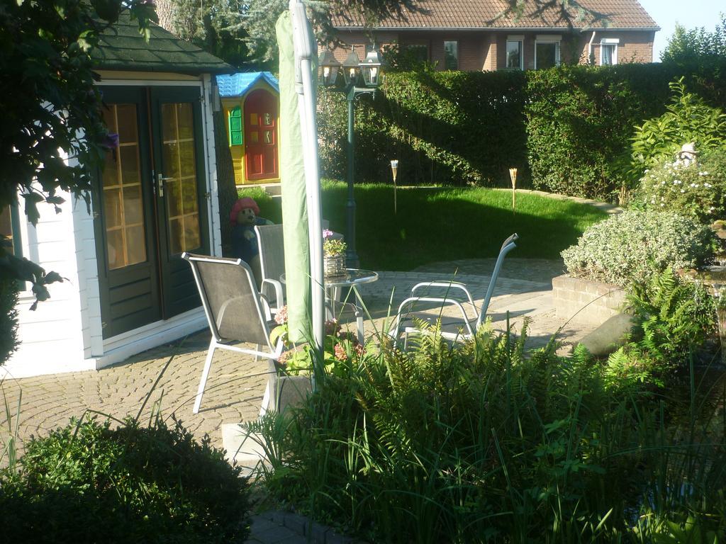 Tonnie'S Bed And Breakfast Kerkrade Exteriör bild
