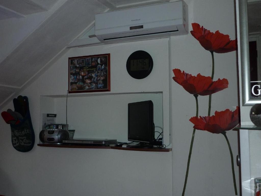 Tonnie'S Bed And Breakfast Kerkrade Rum bild
