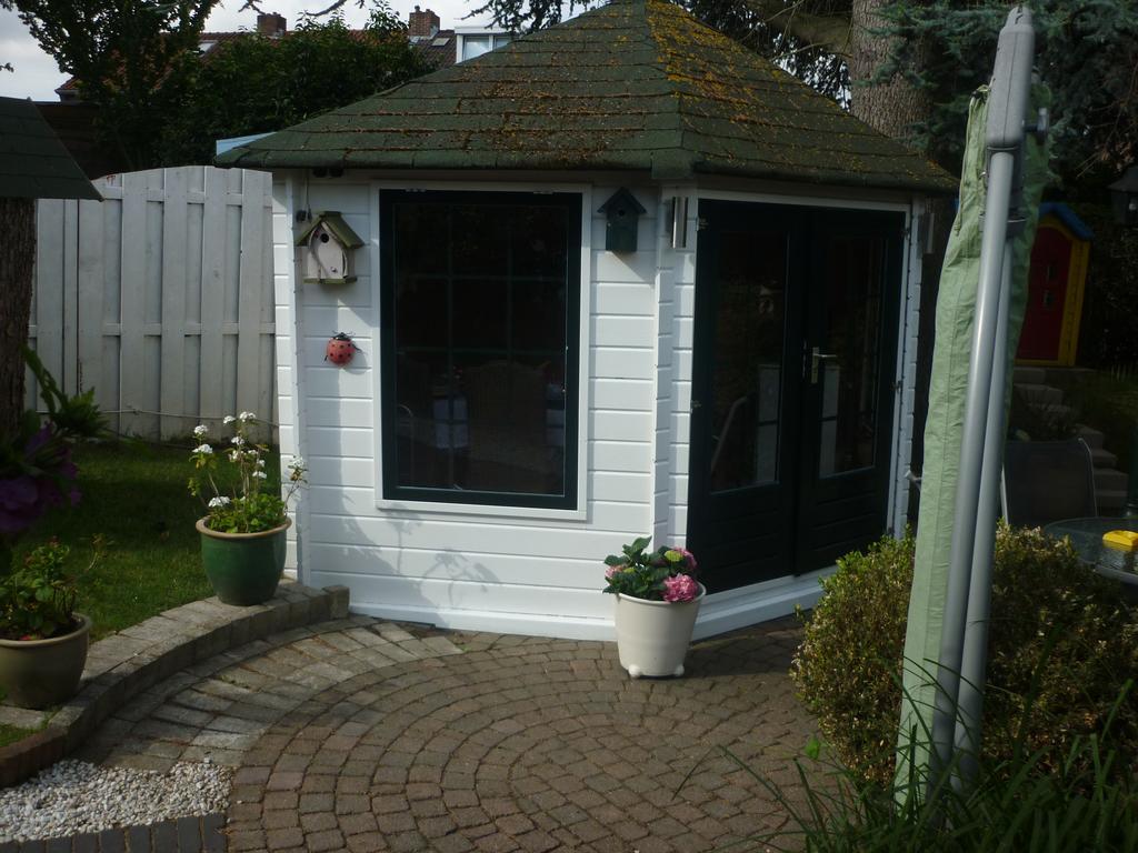 Tonnie'S Bed And Breakfast Kerkrade Exteriör bild