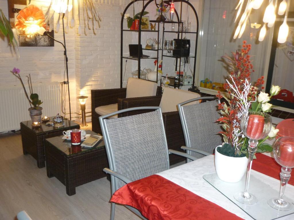 Tonnie'S Bed And Breakfast Kerkrade Exteriör bild