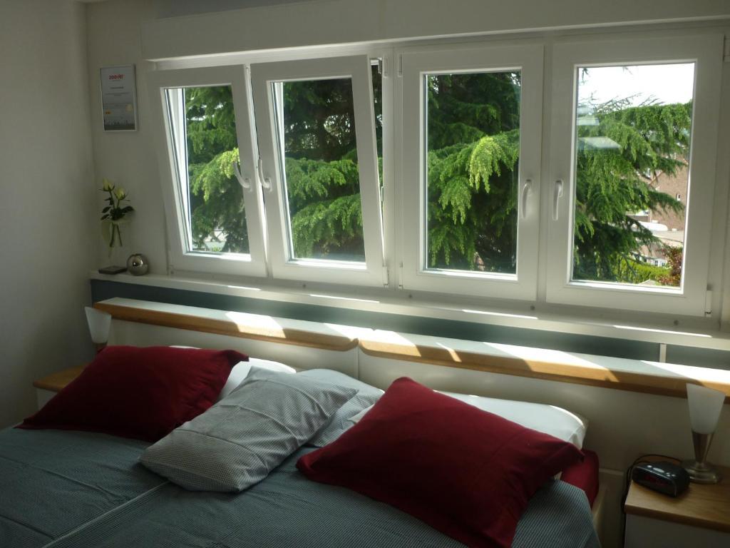 Tonnie'S Bed And Breakfast Kerkrade Exteriör bild